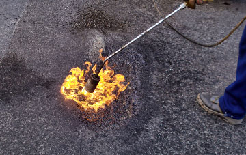 Leigh Delamere flat roofing repairs